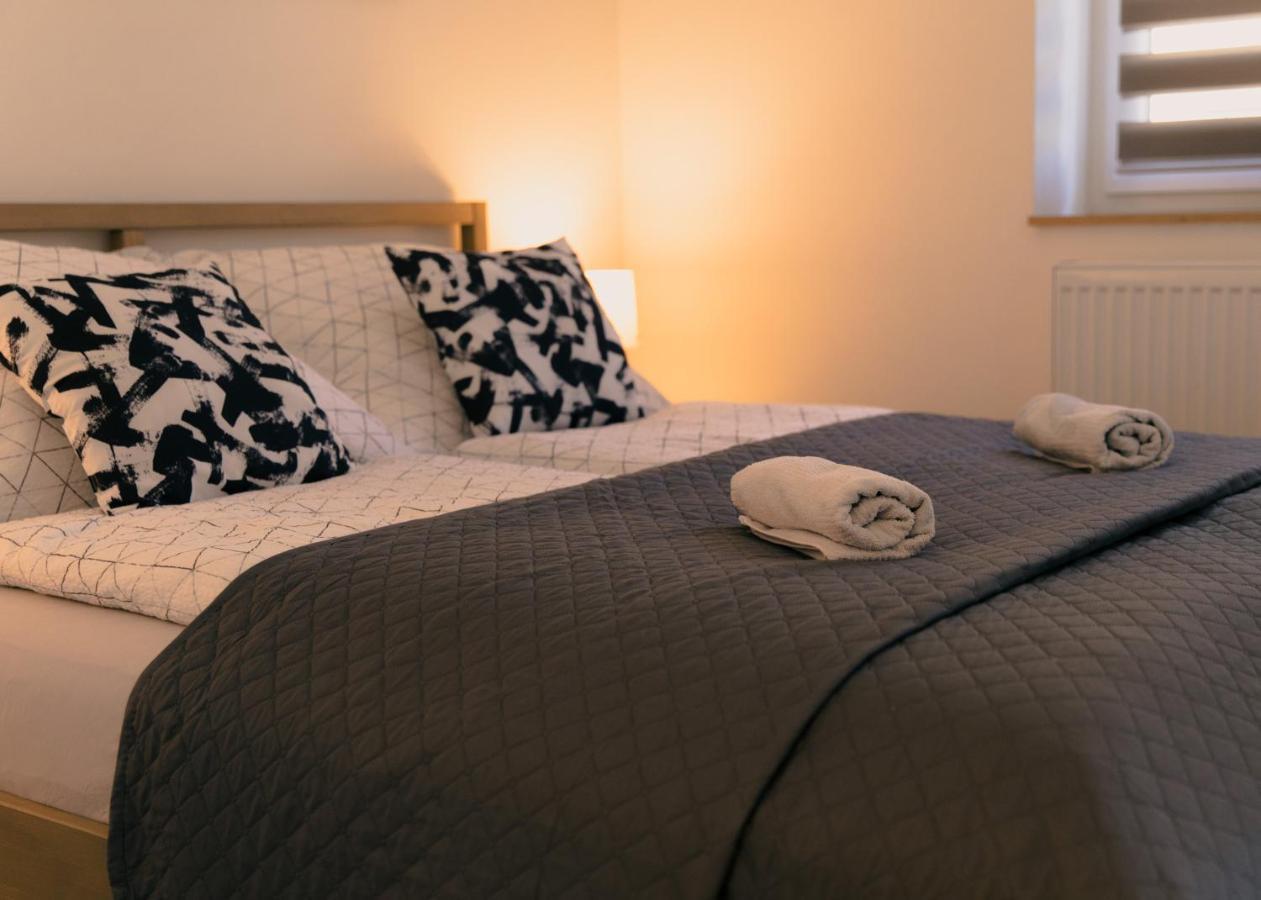 Major11 Apartman - Zsolnay Negyed เปตช์ ภายนอก รูปภาพ