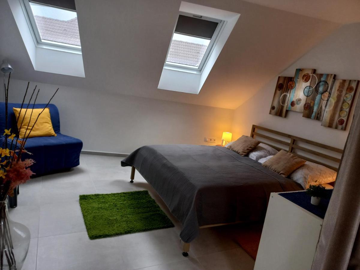 Major11 Apartman - Zsolnay Negyed เปตช์ ภายนอก รูปภาพ